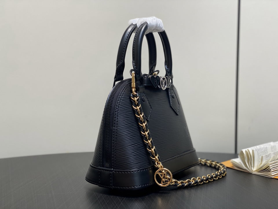 LouisV Nano Alma Black textured Epi-Leather K00015 (15*19.5*10 cm)