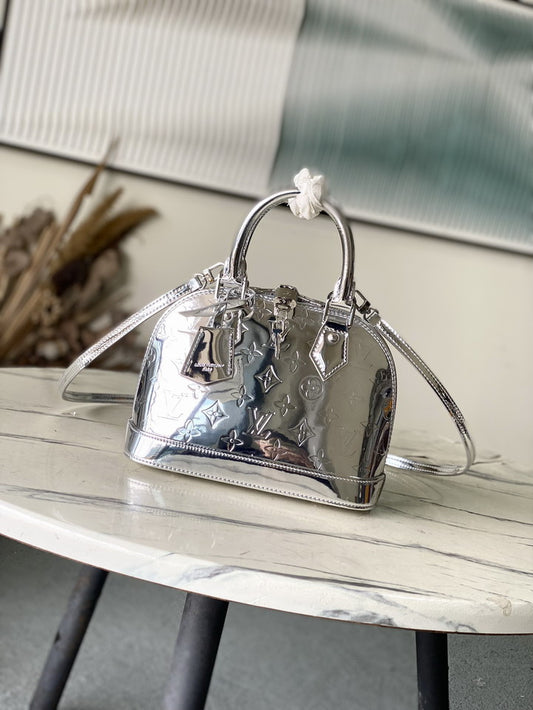 LouisV Alma BB M26335 (17.5*11.5*23.5 cm)