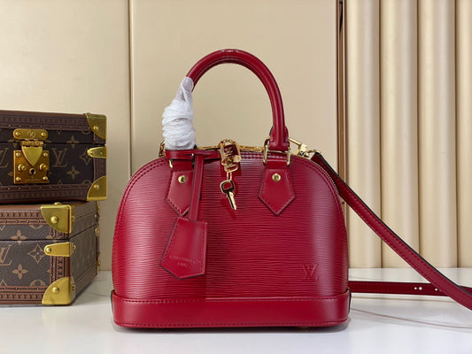 LouisV Alma BB in red Epi leather M25562 (23.5*17.5*11.5 cm)