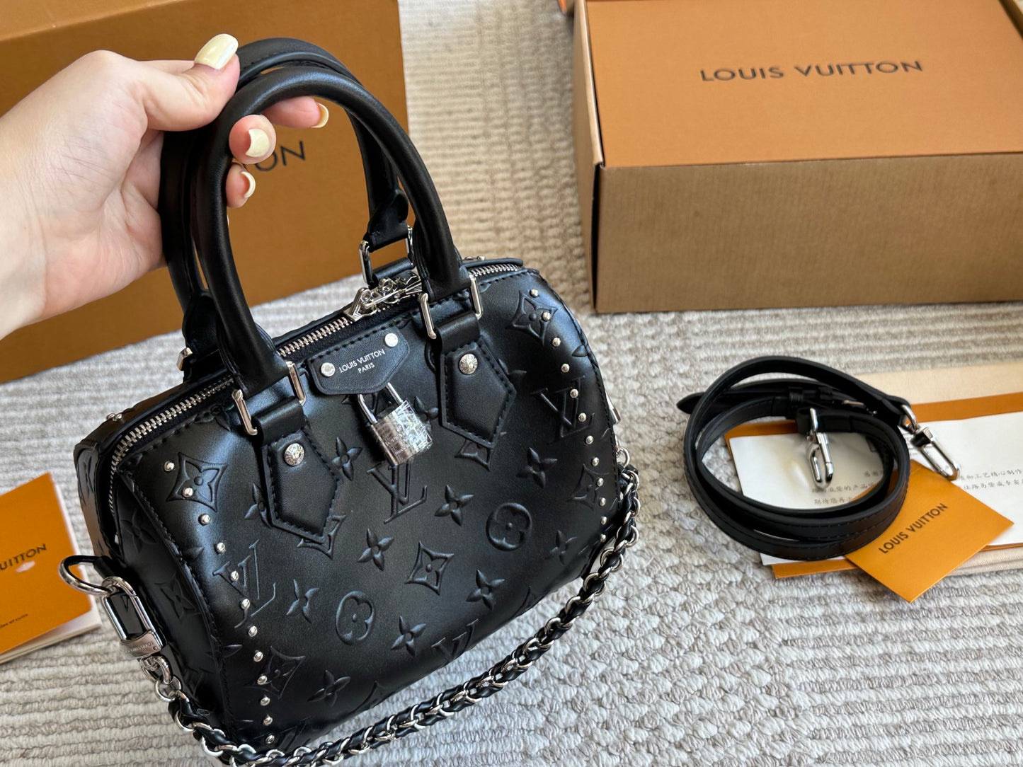 Louis Vuitton Speedy Trunk 20 in black Leather
