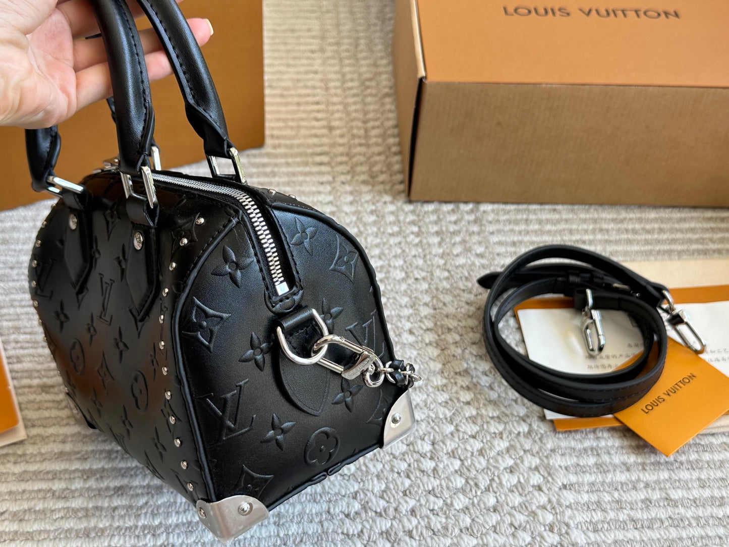 Louis Vuitton Speedy Trunk 20 in black Leather